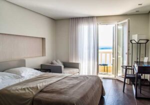 hotel untuk staycation yang seru