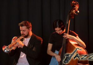 tentang musik jazz