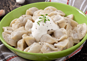 kuliner populer polandia pierogi